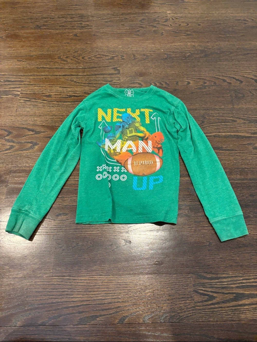 Wes and Willy Boys Green 'Next Man Up' Long-Sleeve Graphic Tee Size XS
